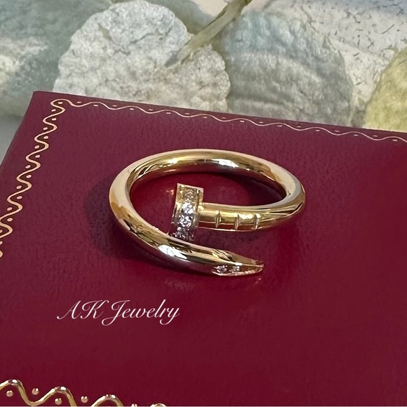 đLUXURY GOLD PAVE RING, Nail Style, GOLD Plated, CZ Stones - Picture 3 of 5